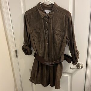 Liz Claiborne Denim button front shirt with belt Womens Size XL